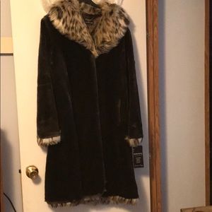 Pamela McCoy Coat-never worn, new with tags